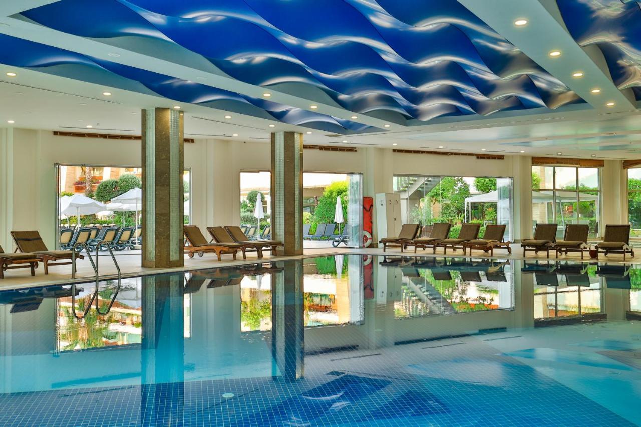 Crystal Waterworld Resort & Spa Belek Esterno foto